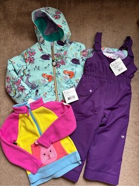 Obermeyer girl’s  ski jacket and ski pants +fleece 4T